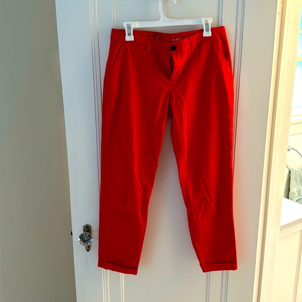 Gap cropped khakis